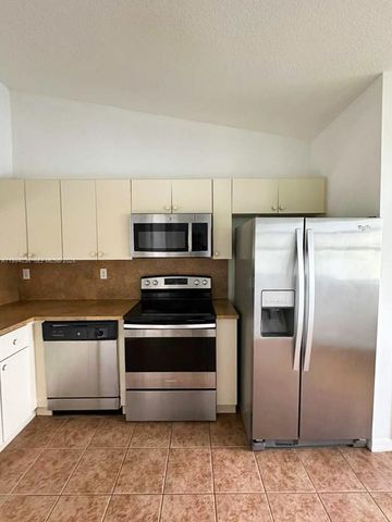 2920 SE 13th Ave 203-51, Homestead, FL 33035