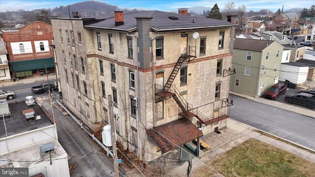 200 W LANCASTER AVE, Reading, PA 19607