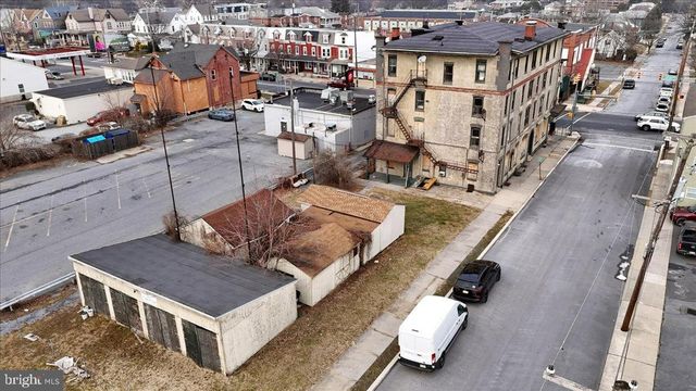 200 W LANCASTER AVE, Reading, PA 19607