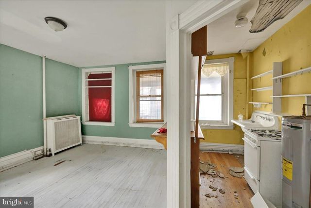 200 W LANCASTER AVE, Reading, PA 19607