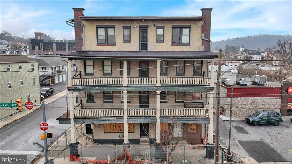 200 W LANCASTER AVE, Reading, PA 19607