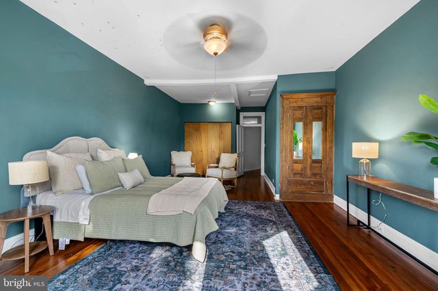 2515 GUILFORD AVE, Baltimore, MD 21218
