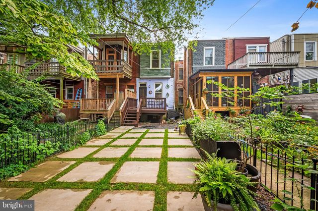 2515 GUILFORD AVE, Baltimore, MD 21218