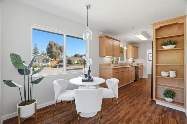 18940 Westview Drive, Saratoga, CA 95070