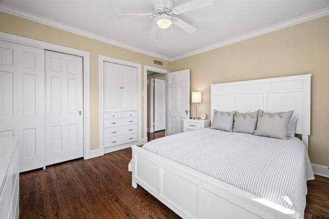 2306 Old Bullard Rd, Tyler, TX 75701