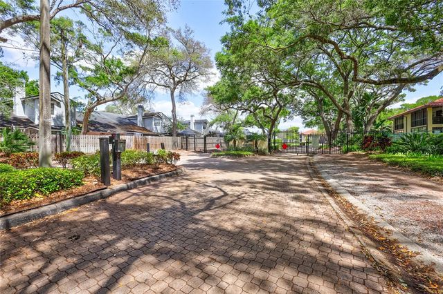 110 HAMMOCK PINE BOULEVARD, Clearwater, FL 33761