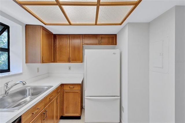 110 HAMMOCK PINE BOULEVARD, Clearwater, FL 33761