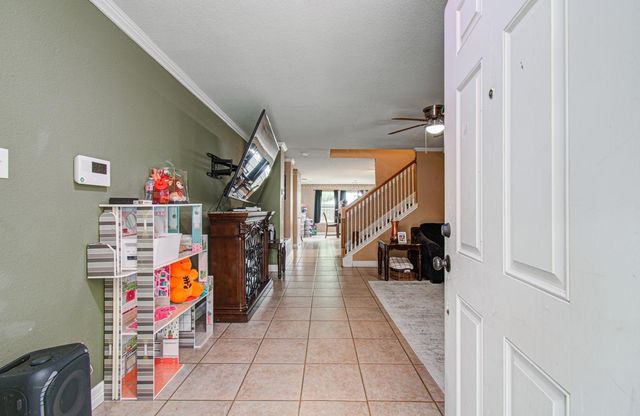 9915 Victoria Grove Lane, Houston, TX 77075
