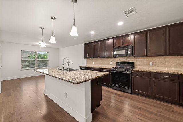 9410 Claystone Lane, Richmond, TX 77407