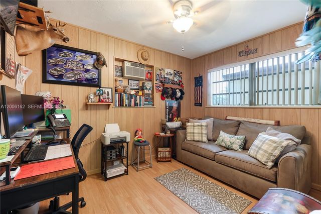 2636 Havana Dr, Miramar, FL 33023