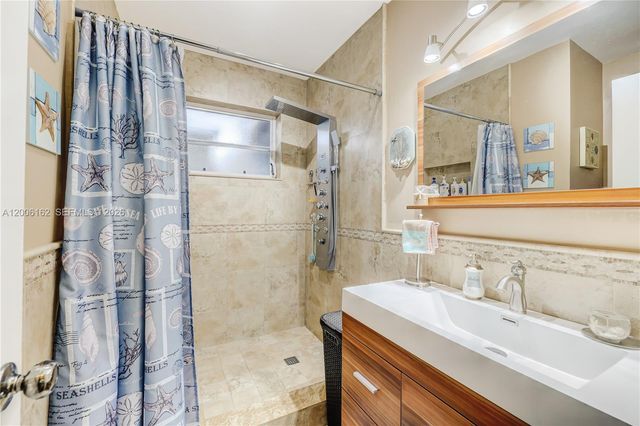 2636 Havana Dr, Miramar, FL 33023