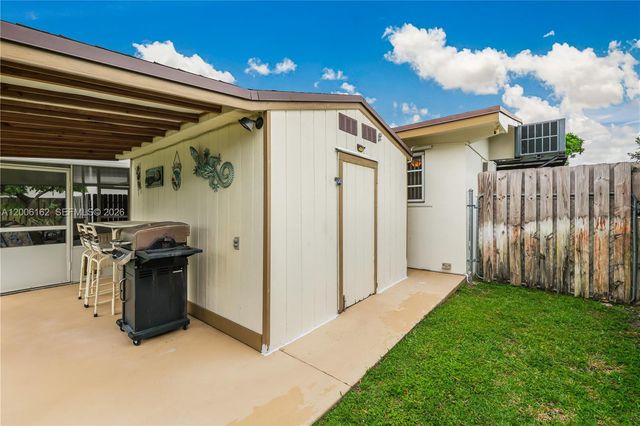 2636 Havana Dr, Miramar, FL 33023