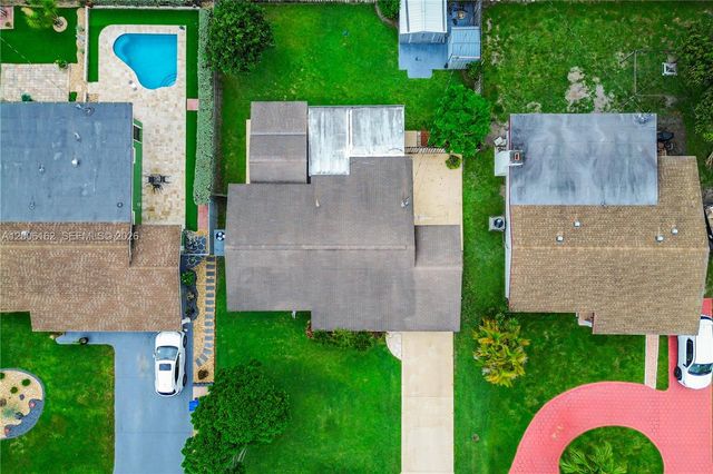 2636 Havana Dr, Miramar, FL 33023