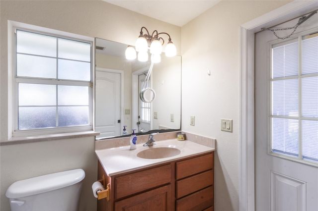 2321 NW 4th Street, Okeechobee, FL 34972