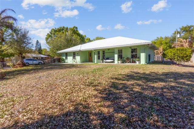 2321 NW 4th Street, Okeechobee, FL 34972