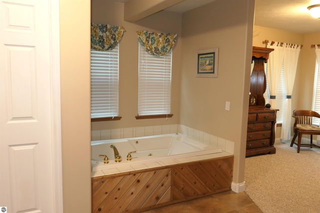 1057 Crown Point Drive, Lake Isabella, MI 48893