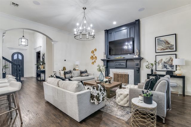 125 Stoneleigh Drive, Heath, TX 75032