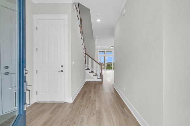 3638 Zacoma Drive, Mount Pleasant, SC 29466