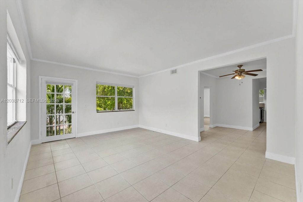 653 Michigan Avenue 15, Miami Beach, FL 33139