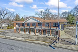 436 E Northwest Highway 210, Palatine, IL 60074