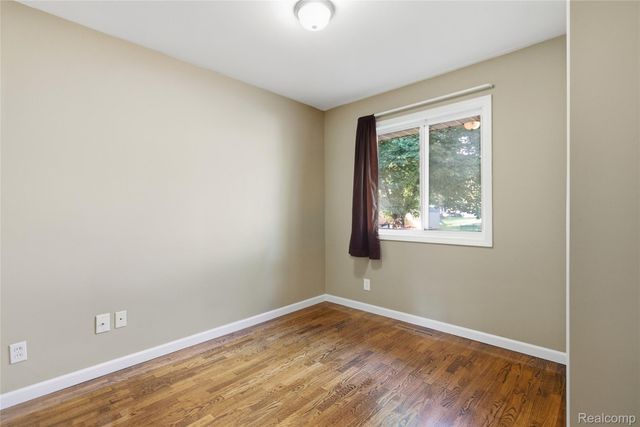 501 Bush Street, Linden, MI 48451