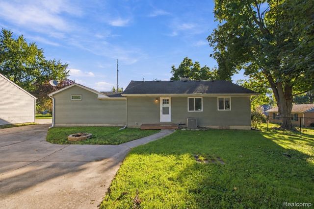 501 Bush Street, Linden, MI 48451