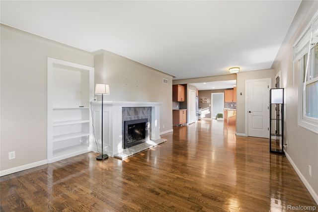 501 Bush Street, Linden, MI 48451