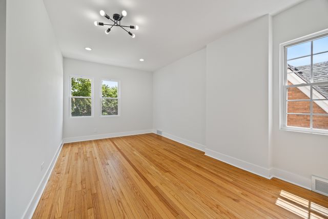 11304 S Lowe Avenue, Chicago, IL 60628