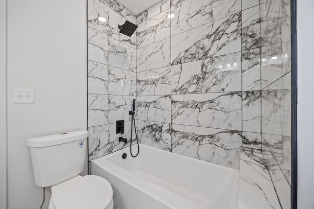 11304 S Lowe Avenue, Chicago, IL 60628