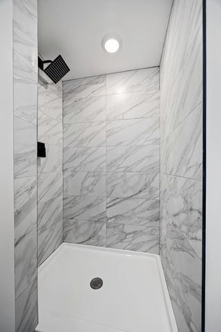 11304 S Lowe Avenue, Chicago, IL 60628