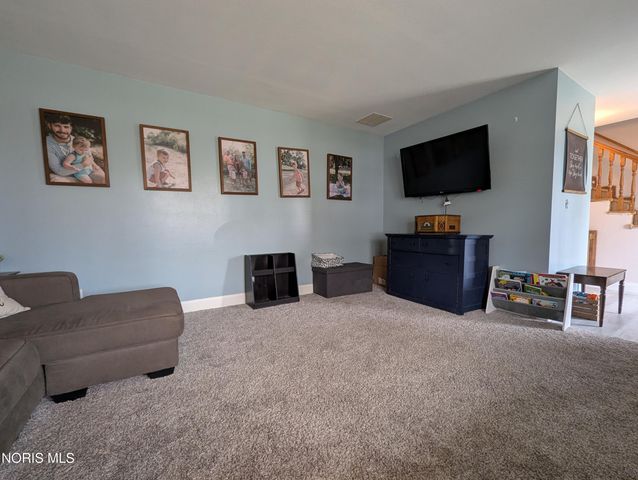 500 Briarwood Lane, Pioneer, OH 43554