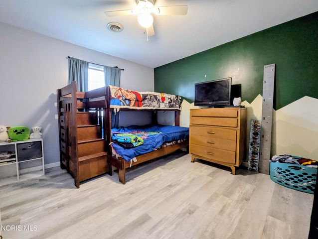 500 Briarwood Lane, Pioneer, OH 43554