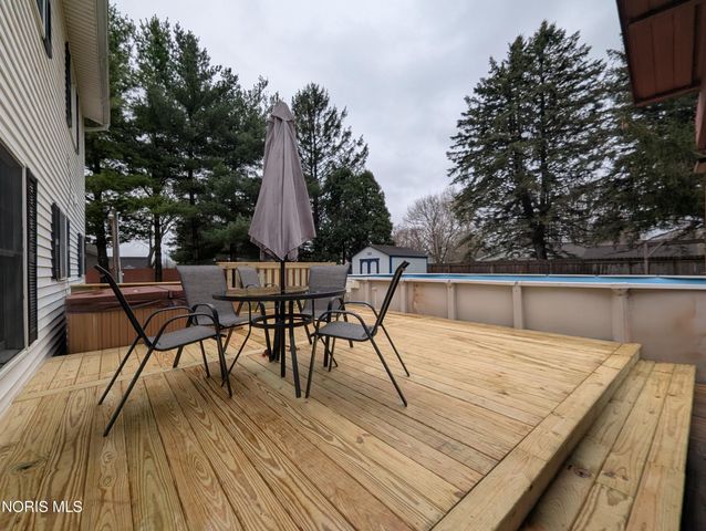 500 Briarwood Lane, Pioneer, OH 43554