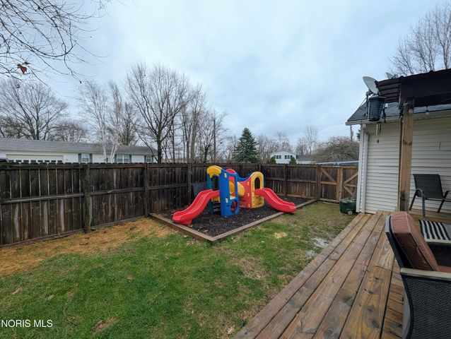 500 Briarwood Lane, Pioneer, OH 43554