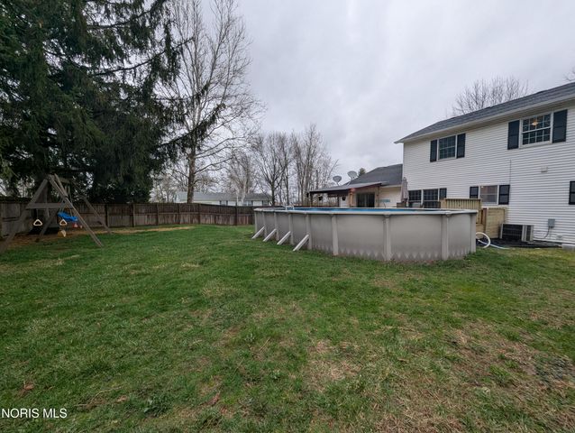 500 Briarwood Lane, Pioneer, OH 43554