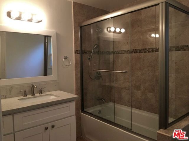 125 N Palm Drive, Beverly Hills, CA 90210