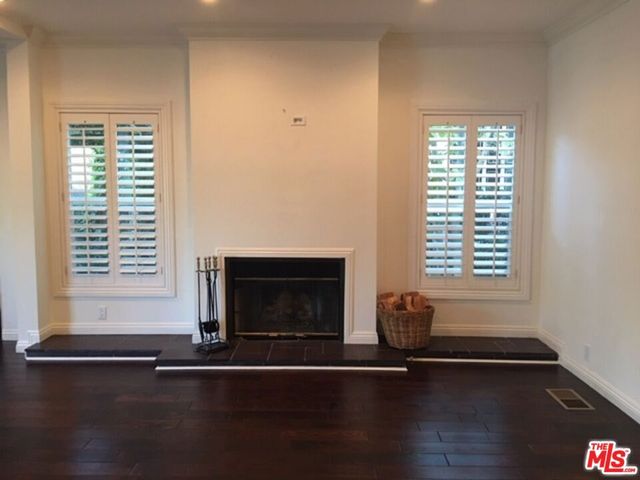 125 N Palm Drive, Beverly Hills, CA 90210