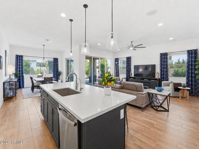 4142 E COCONINO Place, Chandler, AZ 85249