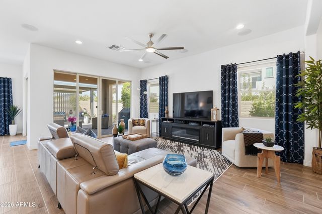 4142 E COCONINO Place, Chandler, AZ 85249