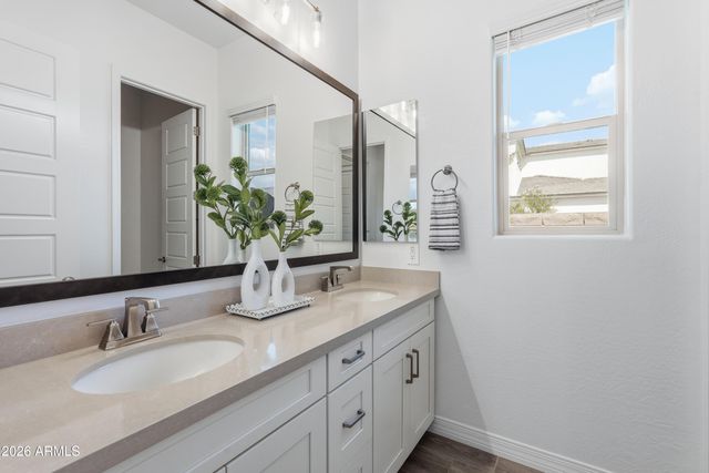 4142 E COCONINO Place, Chandler, AZ 85249