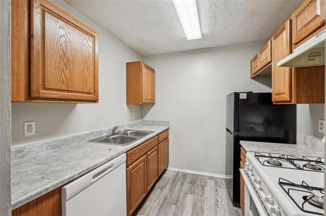 703 Pine Tree Trail, Atlanta, GA 30349