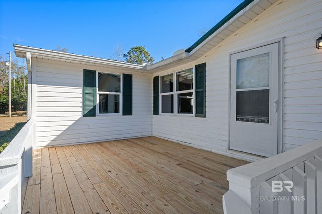 24120 Patterson Road, Robertsdale, AL 36567