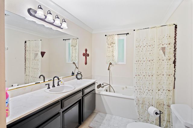 627 Carriage Road, Grants Pass, OR 97526