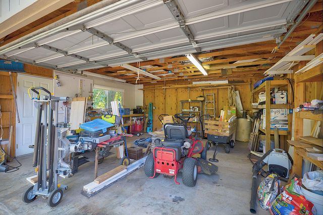 627 Carriage Road, Grants Pass, OR 97526