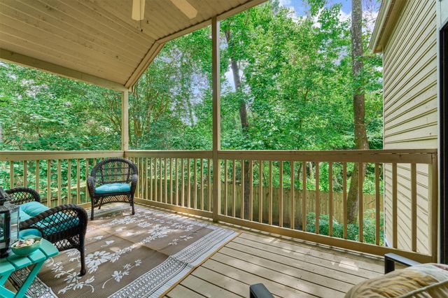 26 Twisted Birch, The Woodlands, TX 77381