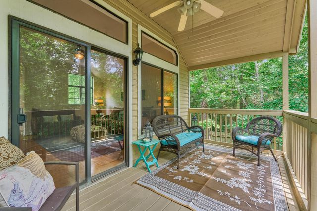 26 Twisted Birch, The Woodlands, TX 77381