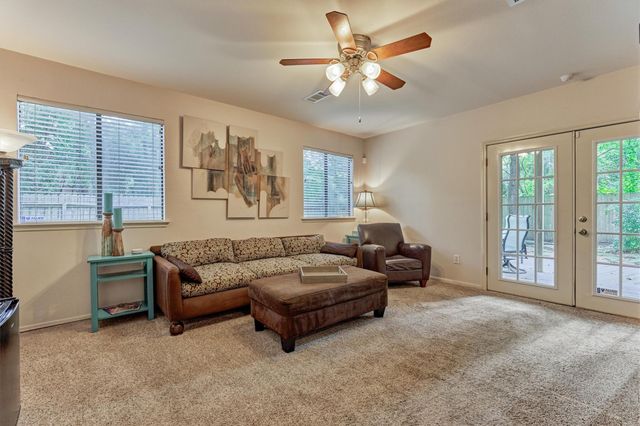 26 Twisted Birch, The Woodlands, TX 77381
