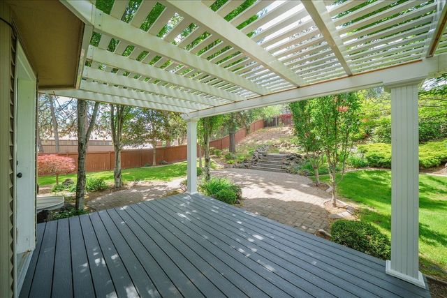 2406 S Scenic Blvd, Spokane, WA 99224