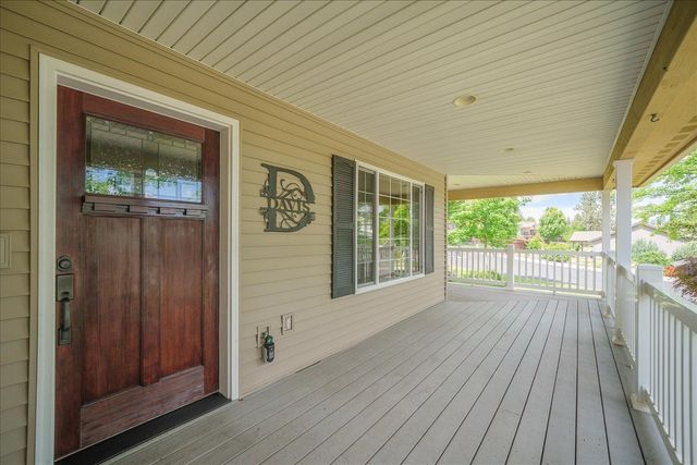 2406 S Scenic Blvd, Spokane, WA 99224
