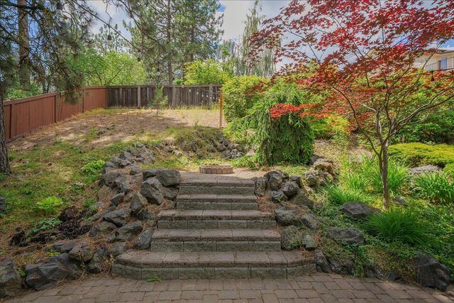 2406 S Scenic Blvd, Spokane, WA 99224